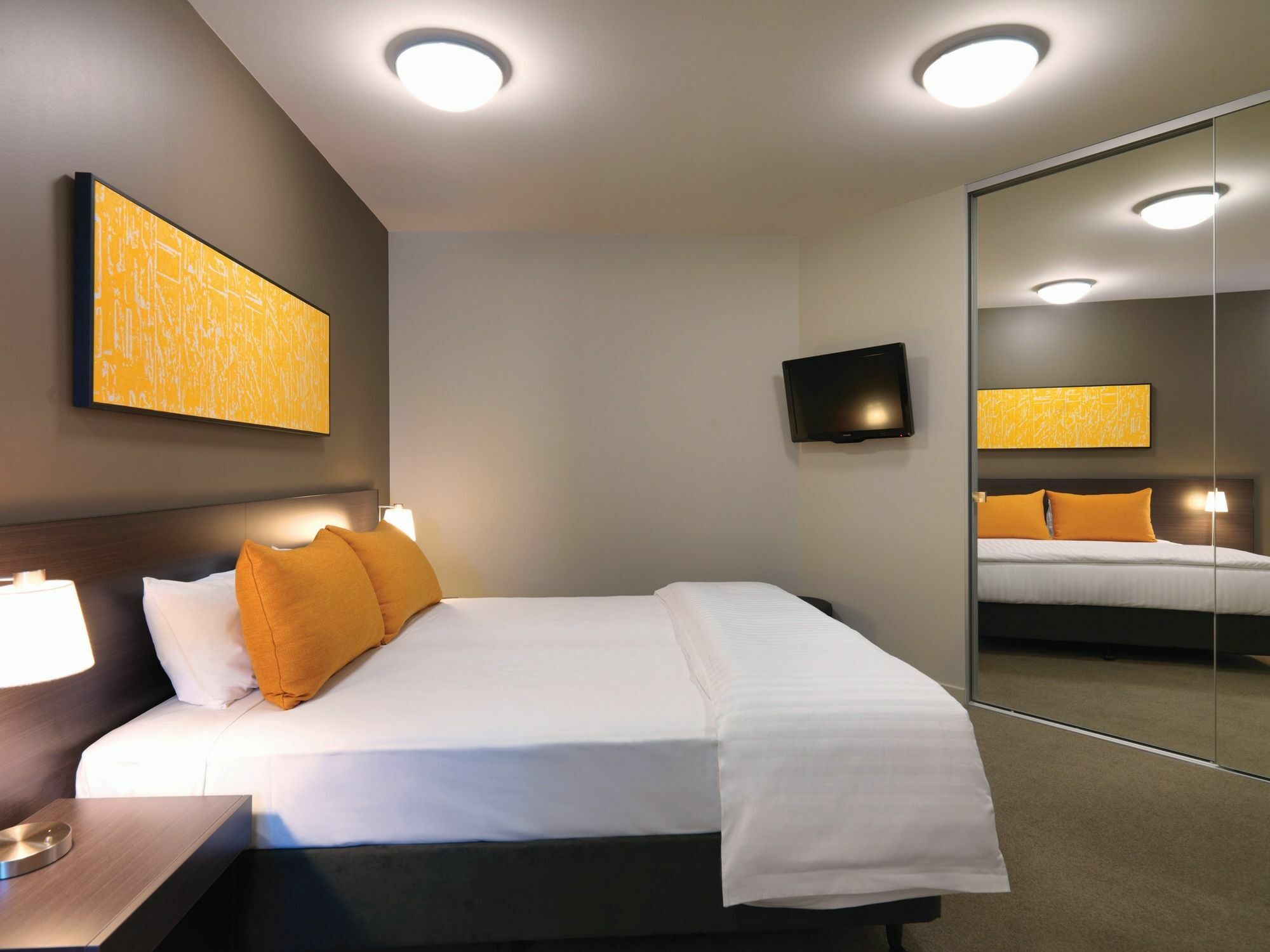 Punthill Norwest Aparthotel Exterior photo